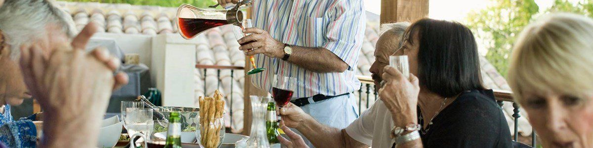 Plan The Perfect Outdoor Christmas Day On Your Patio Or Deck